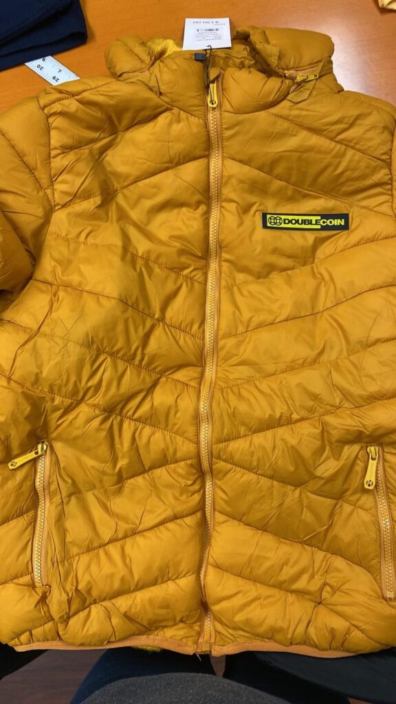 Puffer jacket branded with logo